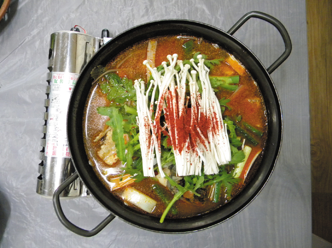 맛집기행/ 궁리수산 < 기획/특집 < 홍성신문 < 기사본문 - 홍성신문 내포타임즈 맛집기행/ 궁리수산