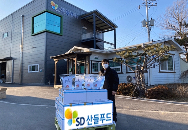 산들푸드, 떡국떡 기부 < 사람들 < 홍성신문 < 기사본문 - 홍성신문 내포타임즈 산들푸드, 떡국떡 기부